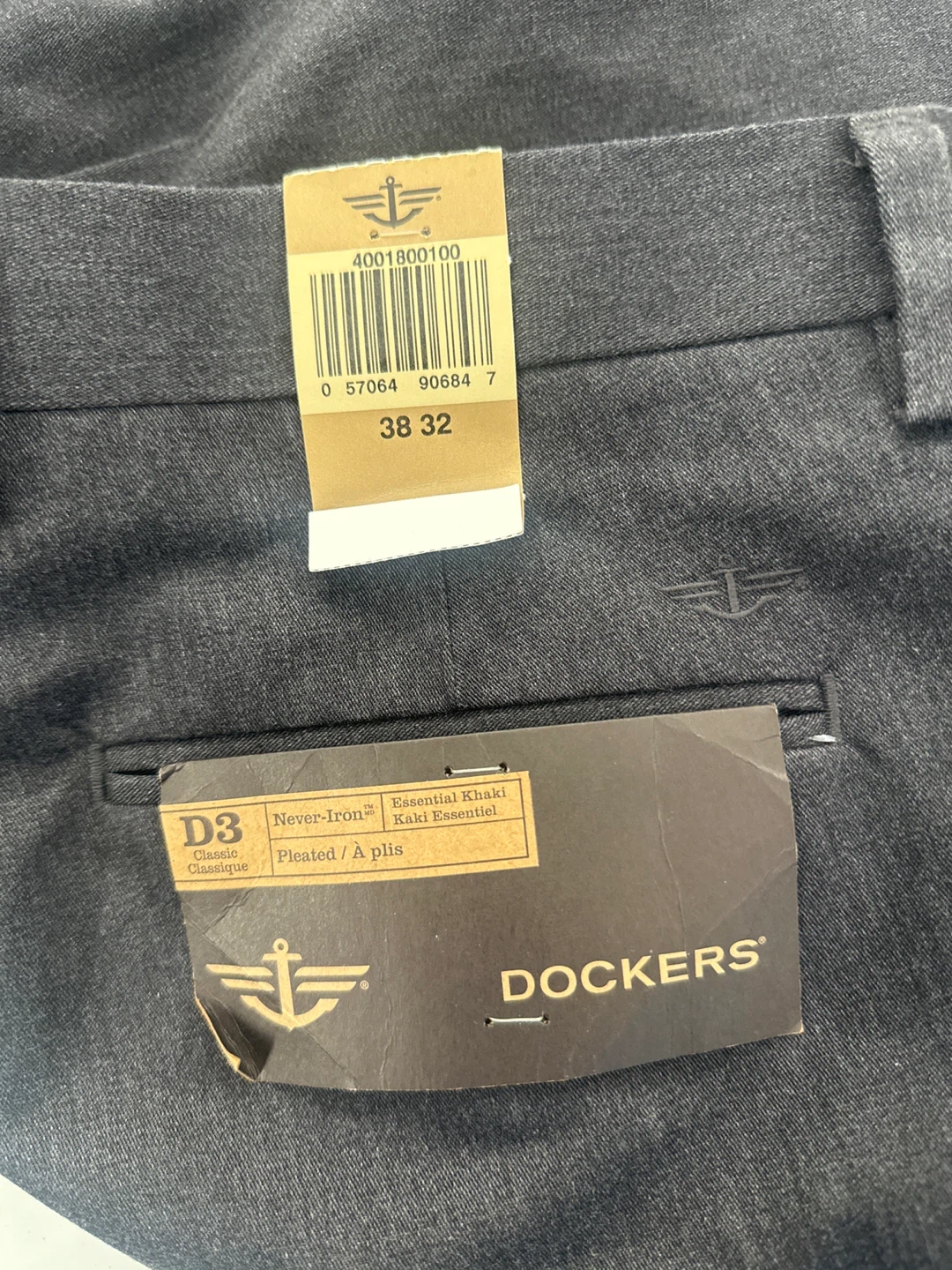New Dockers Men's Classic Fit Pleated Pants Size 38x32 - photo 5