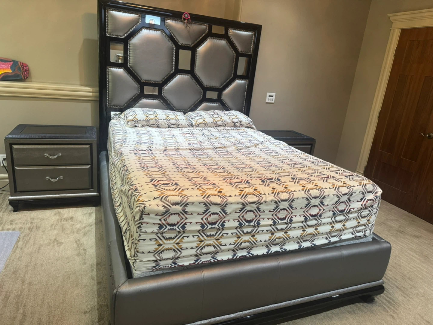 Luxury Bed Frame with Matching Nightstands and Dresser - photo 3