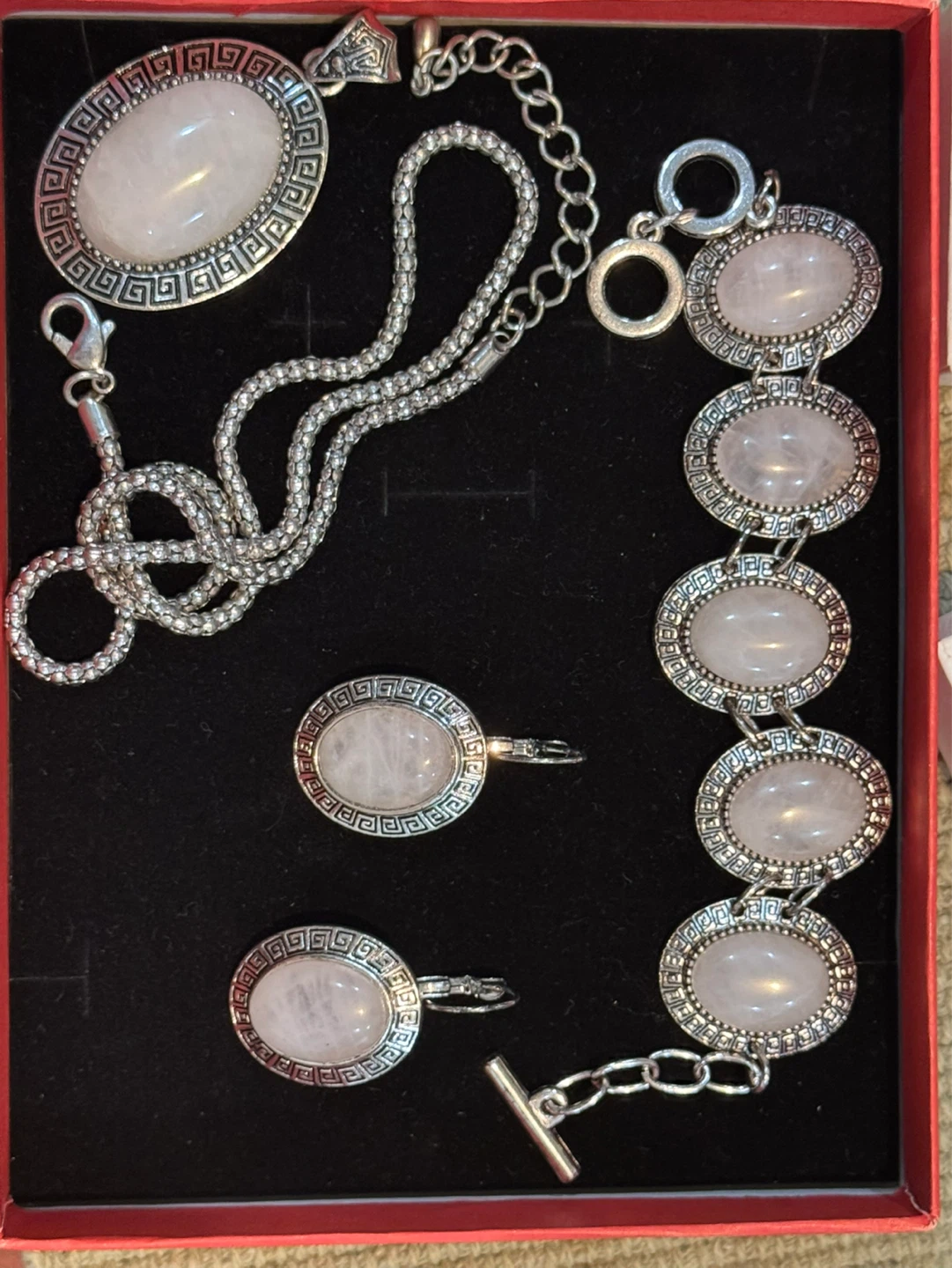 Jewelry Set - Pendant Necklace, Bracelet & Earrings