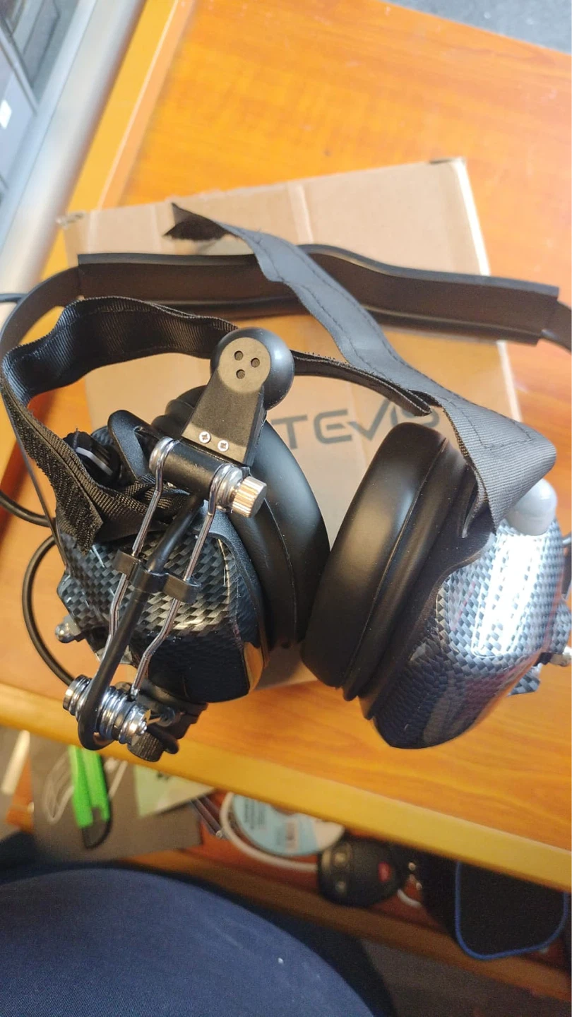 V-TEK Aviation Headset - photo 2
