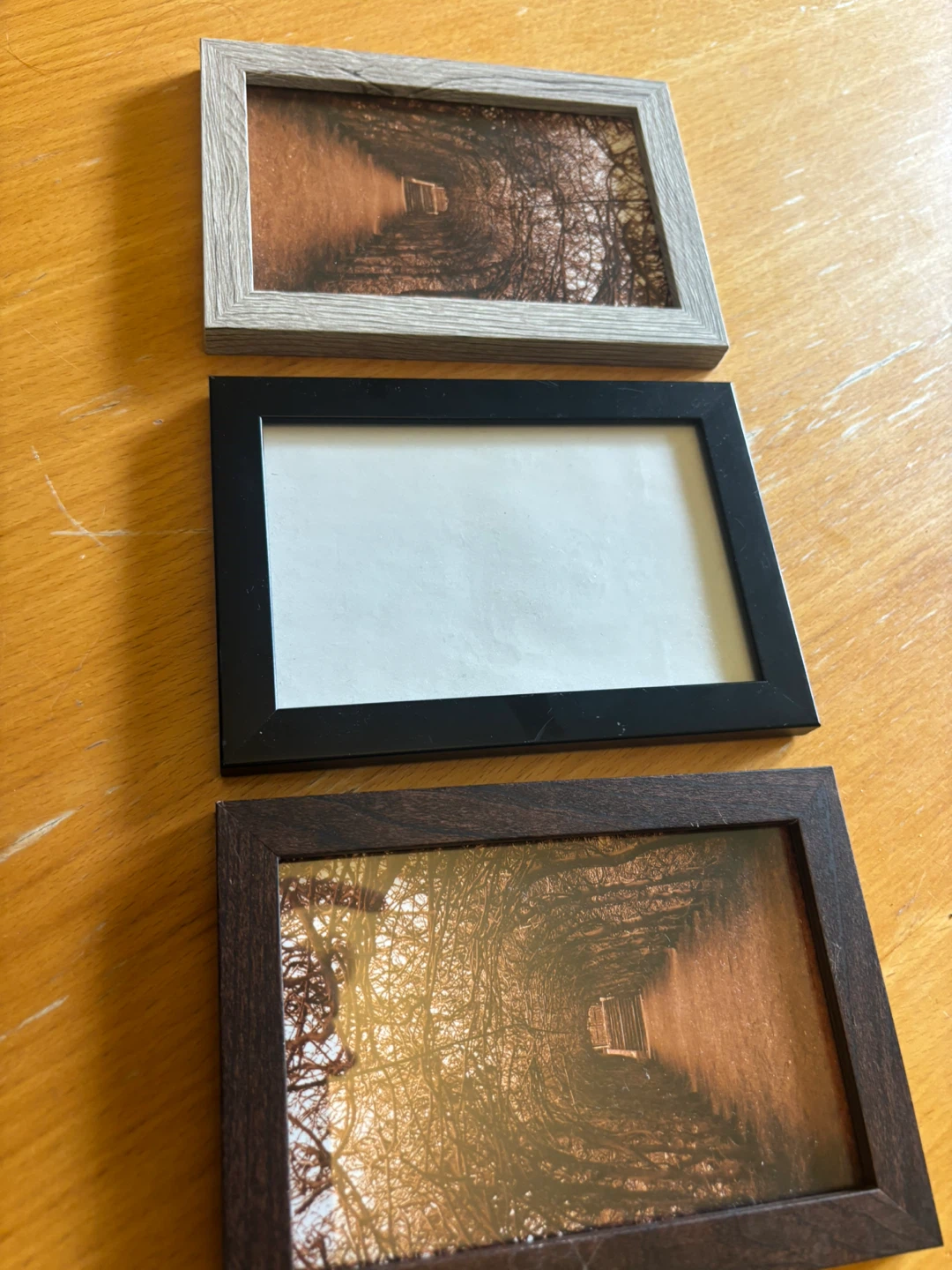 3 photo frames - photo 3
