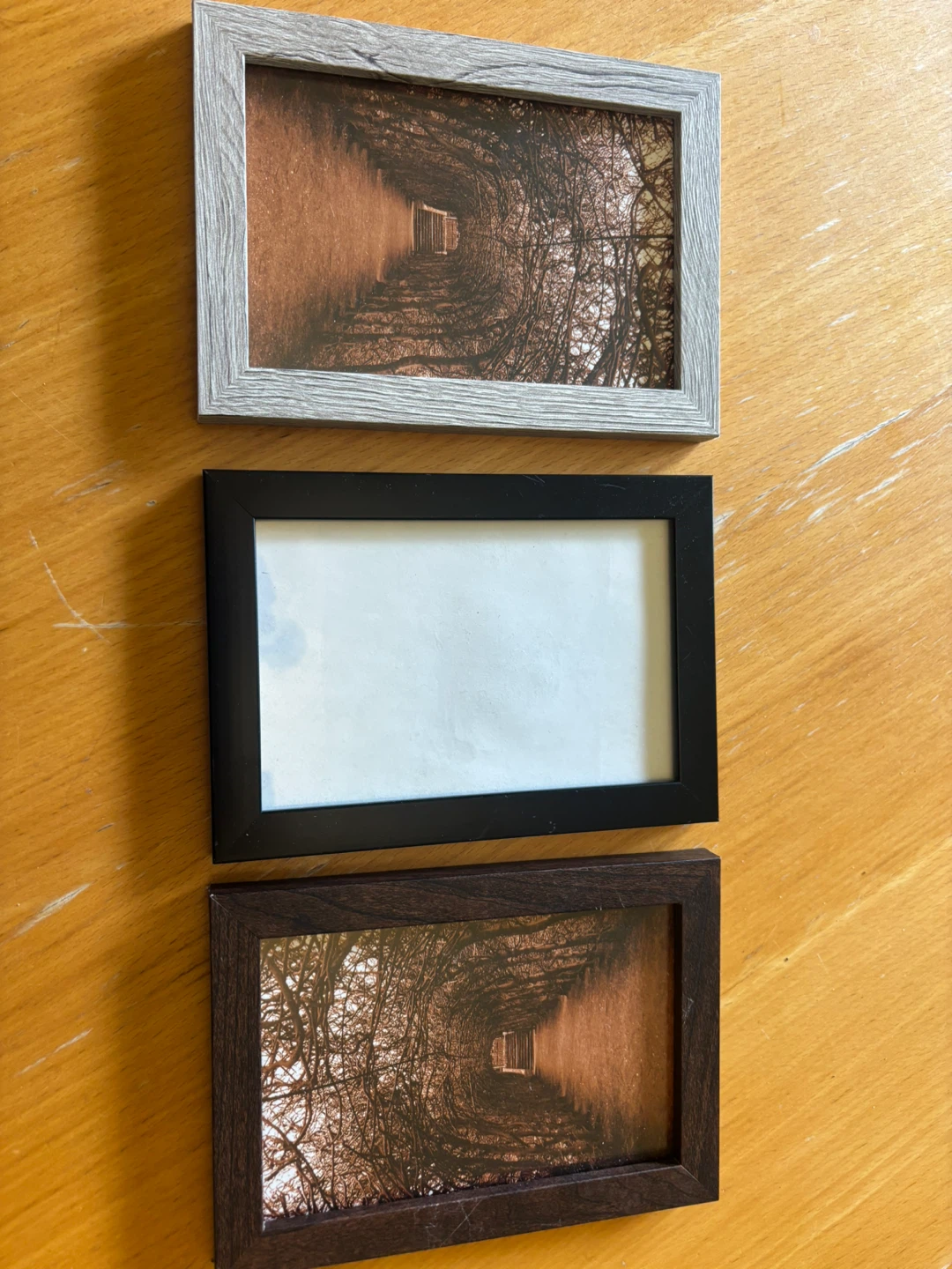 3 photo frames