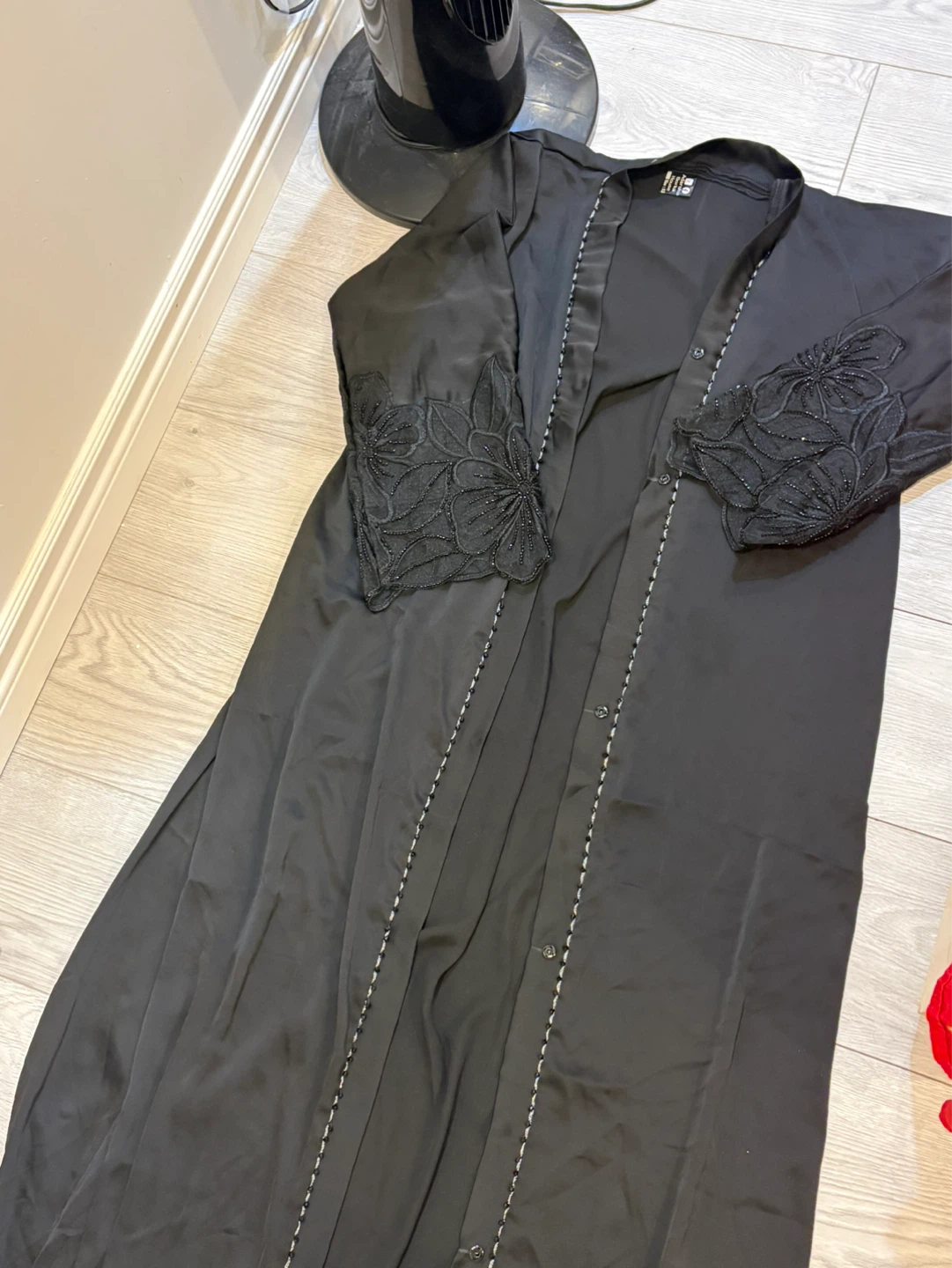 Black Abaya with Beaded Floral Embellishments - photo 3