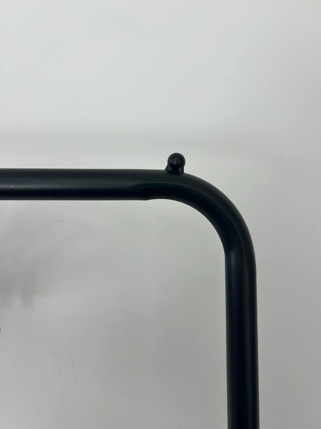 Metal clothing rack - photo 3