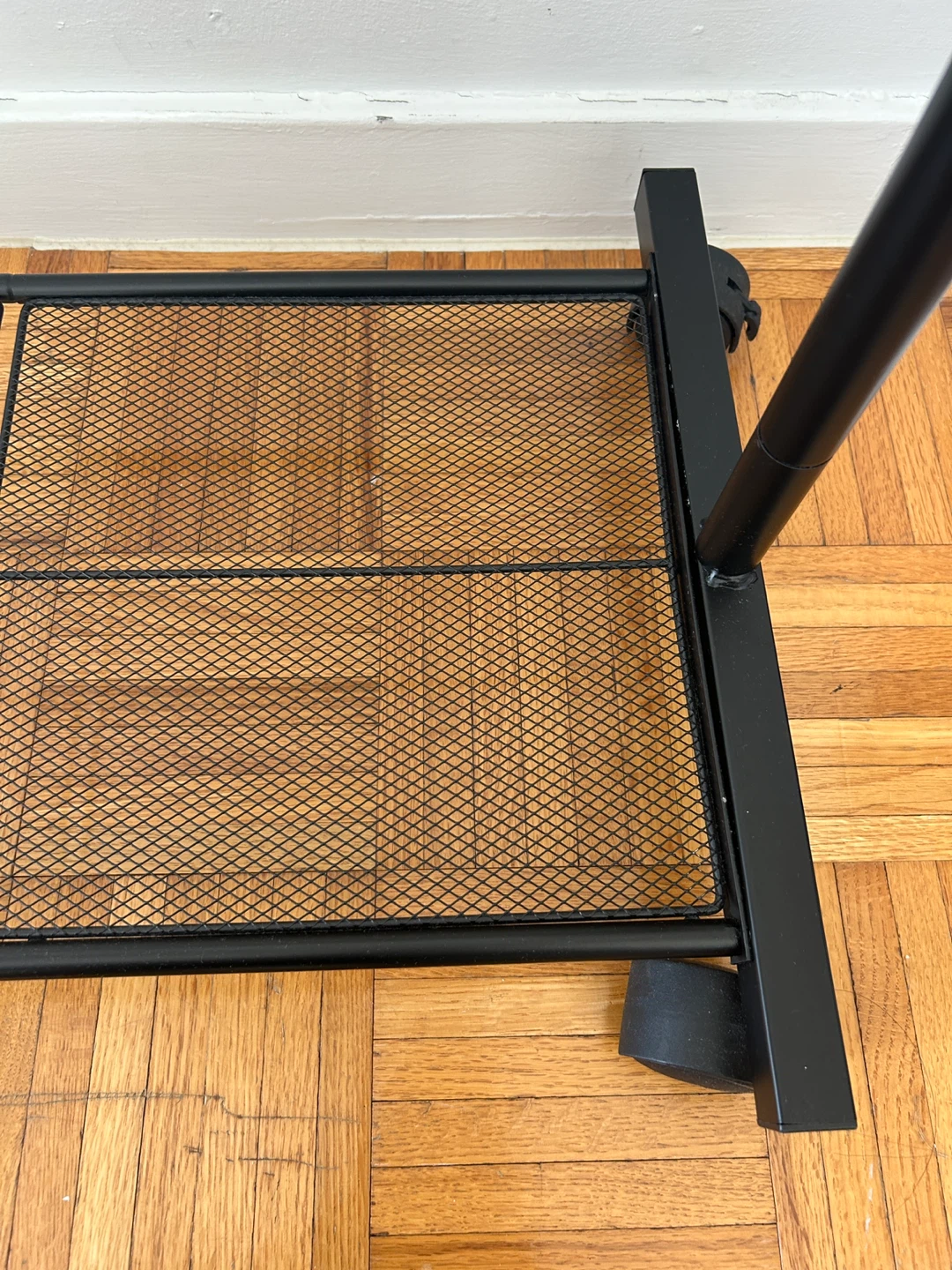 Metal clothing rack - photo 2