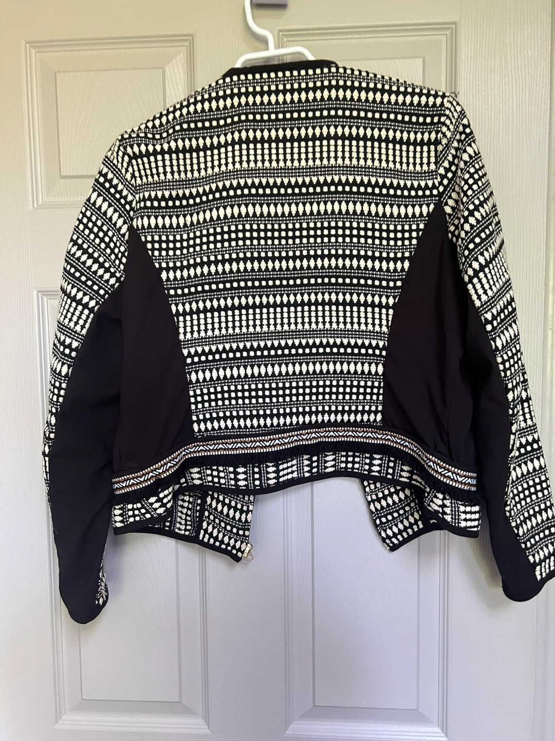 H&M Black & White Geometric Jacket Size 12 - photo 2