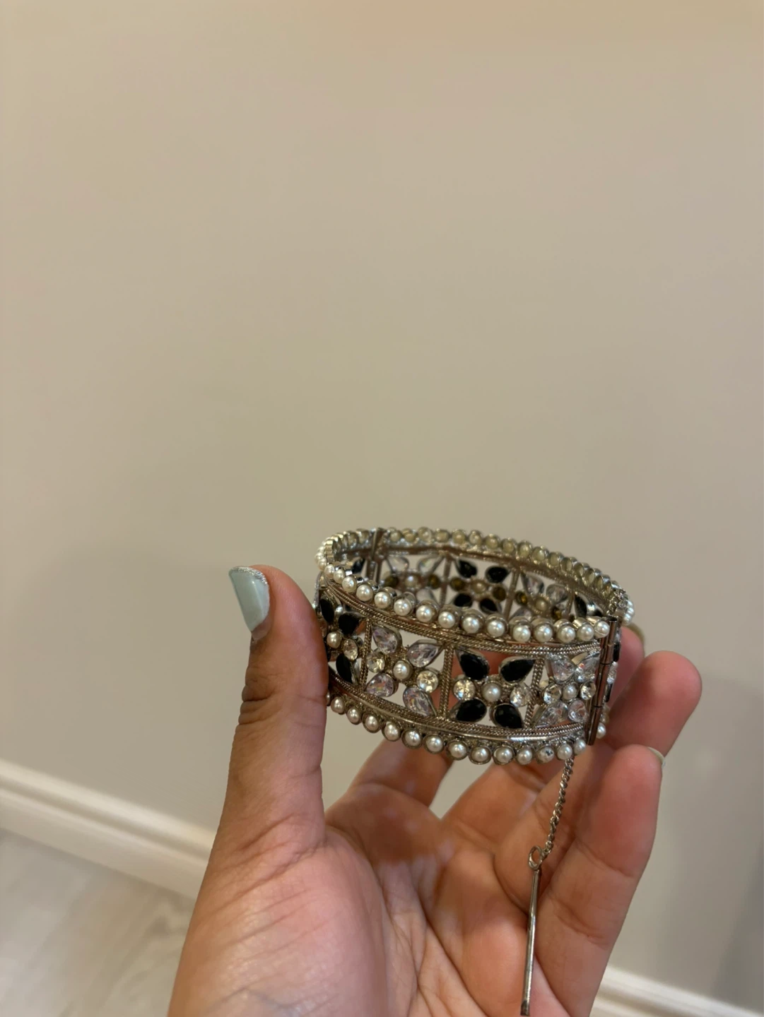 Embellished Bangle Bracelet with Pearls and Rhinestones - photo 2
