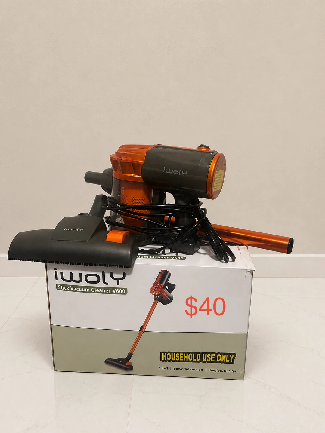 iwoly Stick Vacuum Cleaner V600