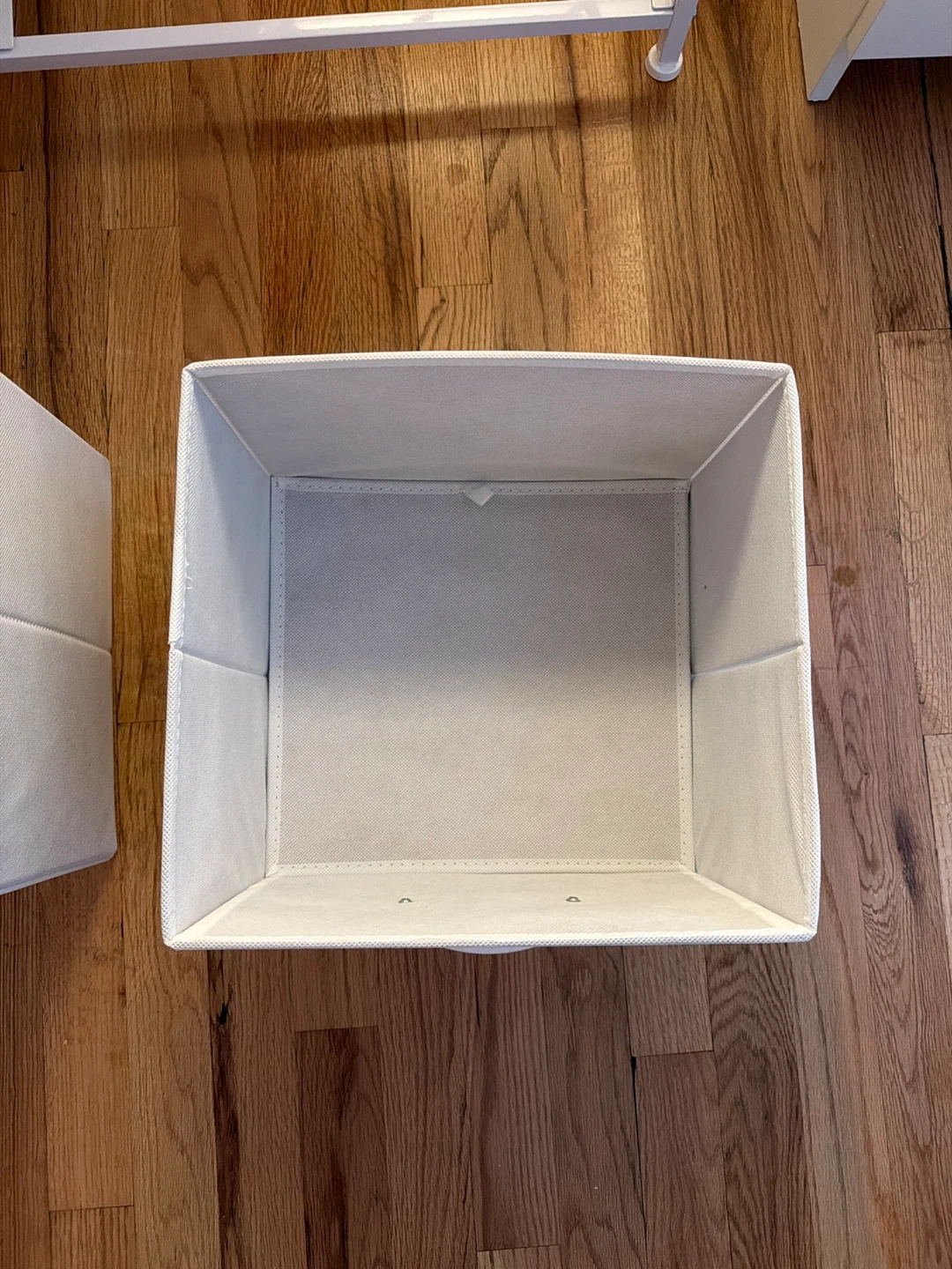 White 5-Drawer Dresser - photo 4