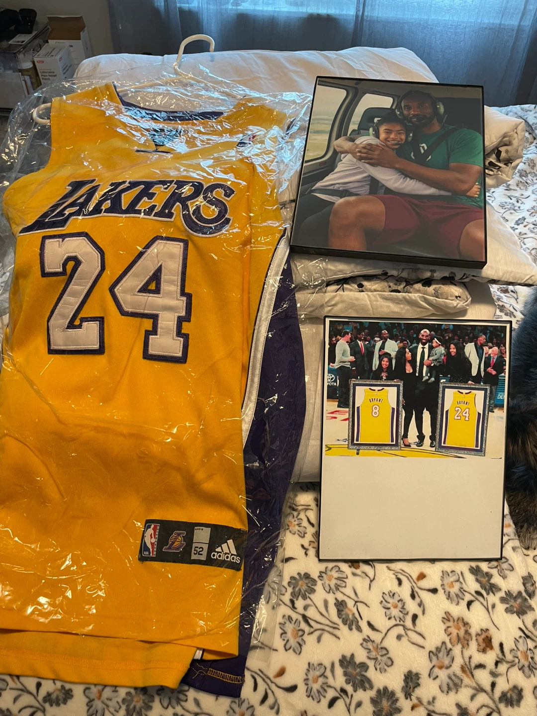 Los Angeles Lakers Kobe Bryant #24 Adidas Jersey Size 52 - photo 3