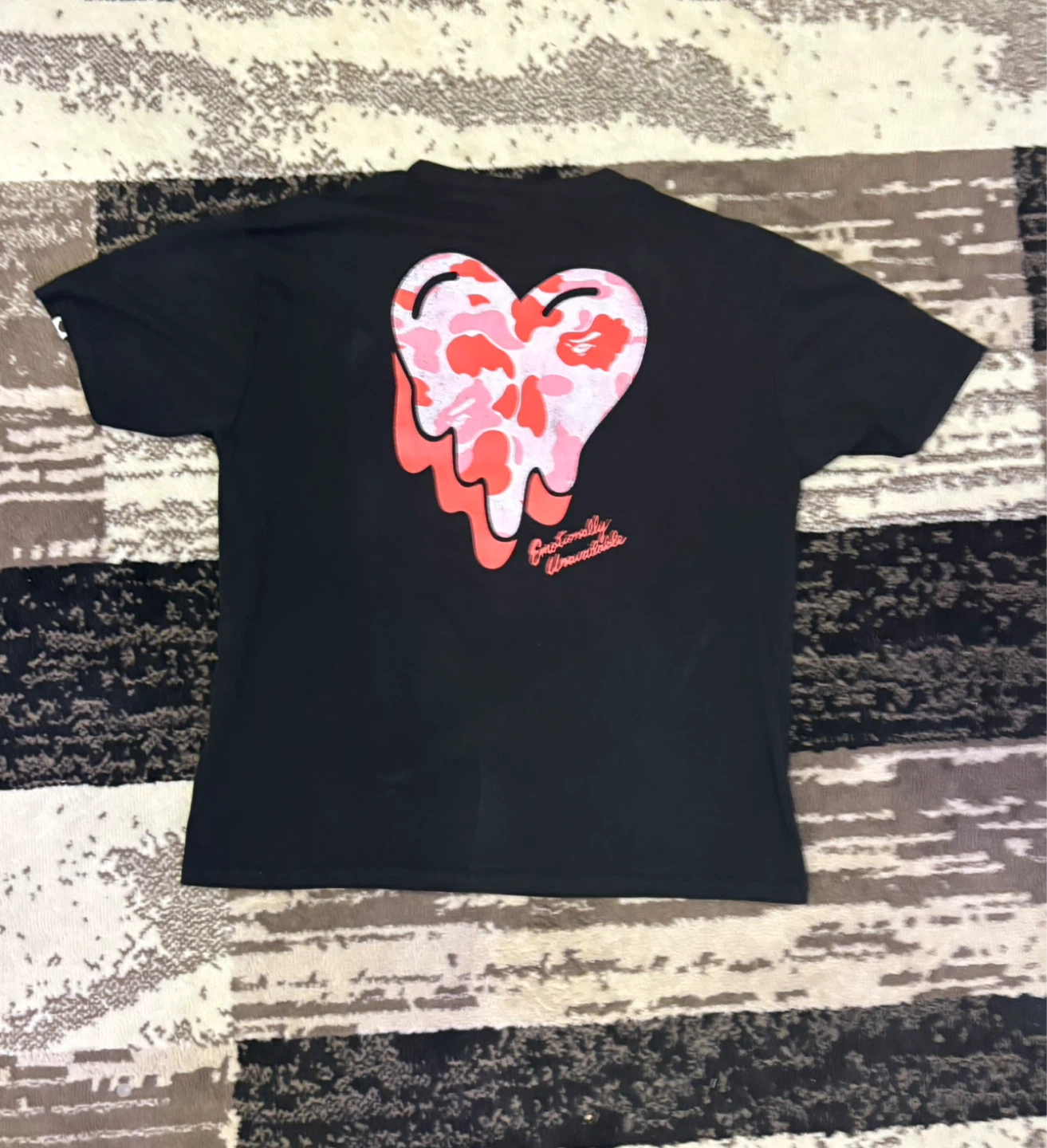 ‼️Emotionally Unavailable BAPE TEE (Size L)‼️ - photo 3