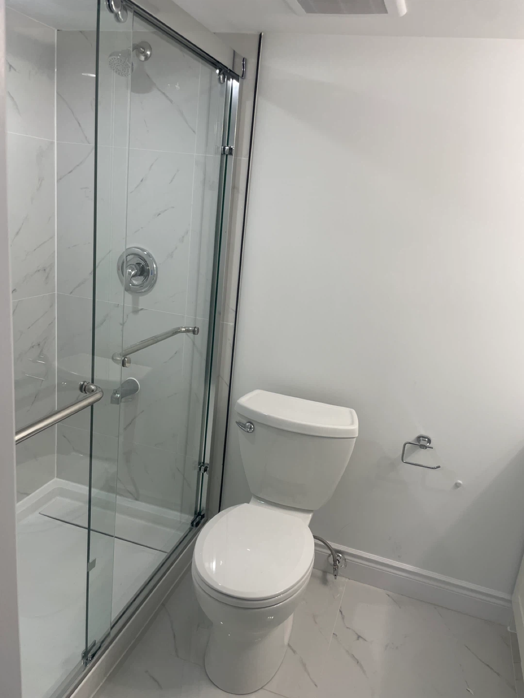 Newly built Basement with Bathroom and Bedroom - photo 4