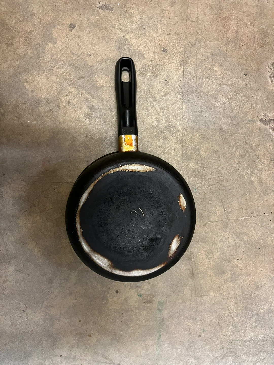 Saucepan with Black Handle - photo 2