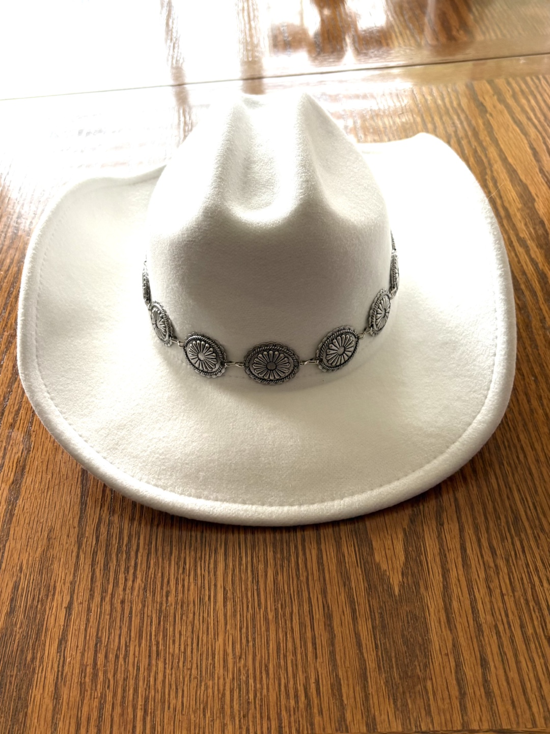 White Cowboy Hat with Decorative Band - photo 3