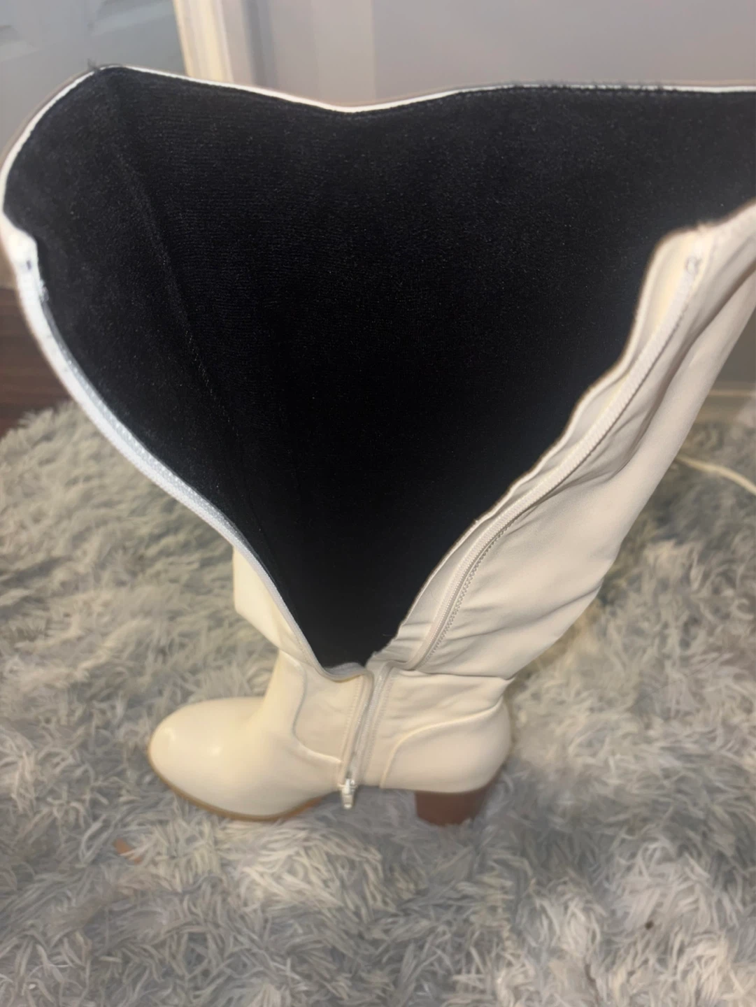 Cream Knee-High Boots with Chunky Heel NEVER WORN - photo 5