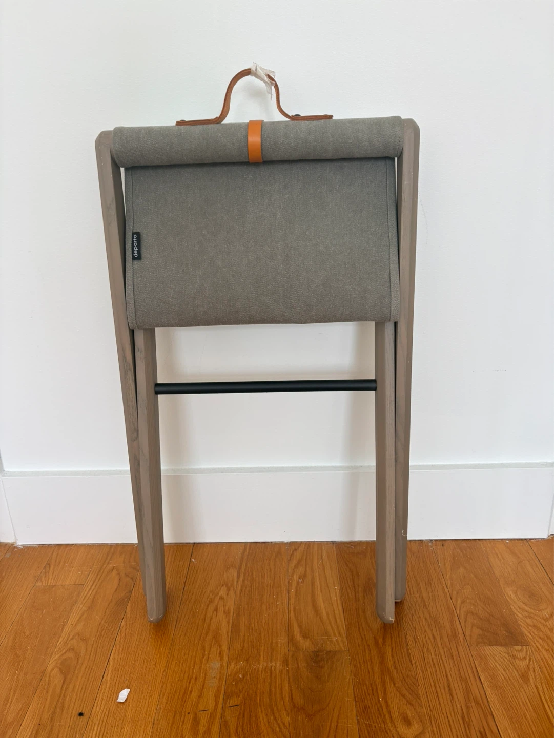 Folding Stool with Leather Handle