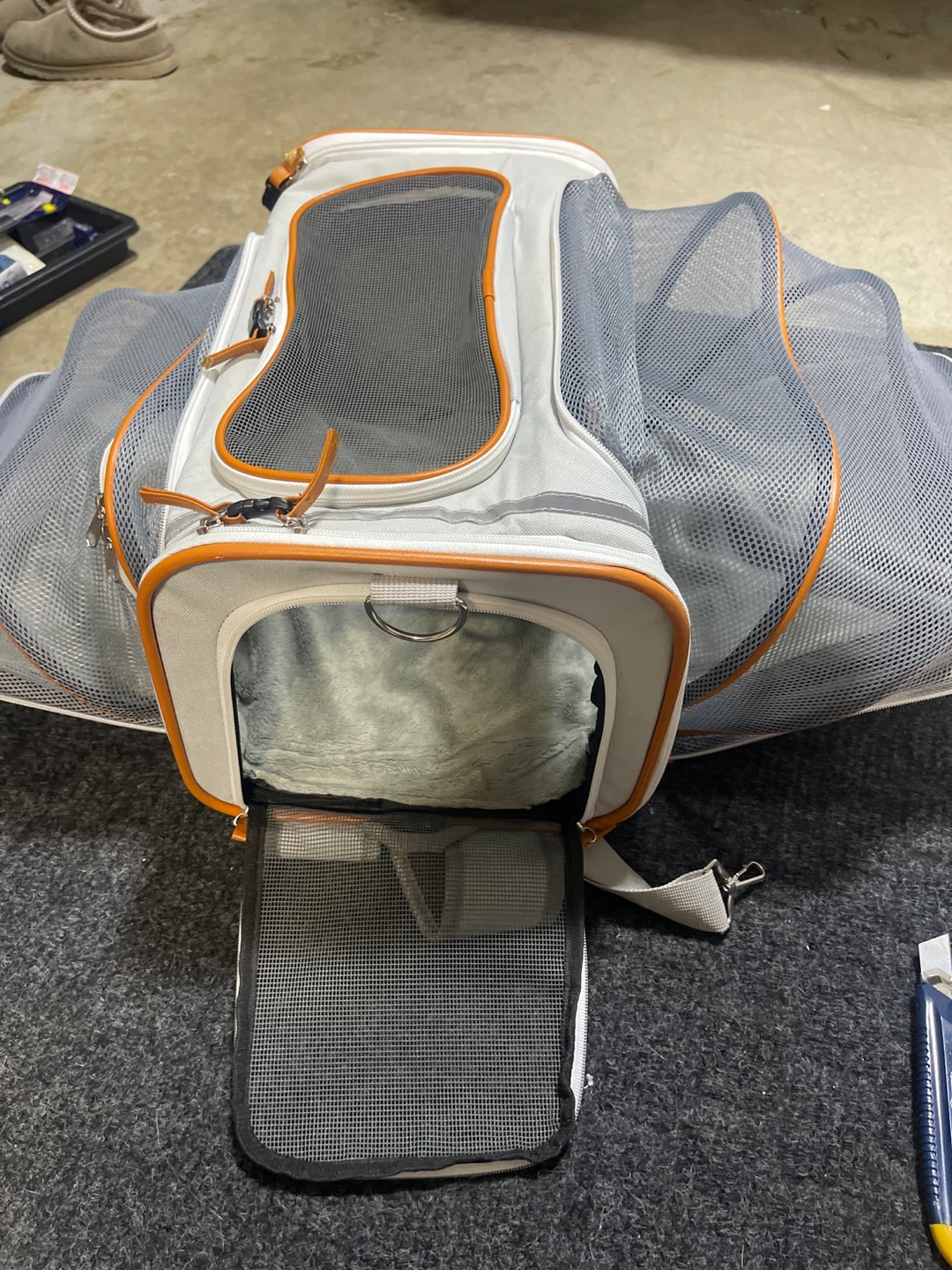 Petcious Pet Carrier Backpack - photo 4