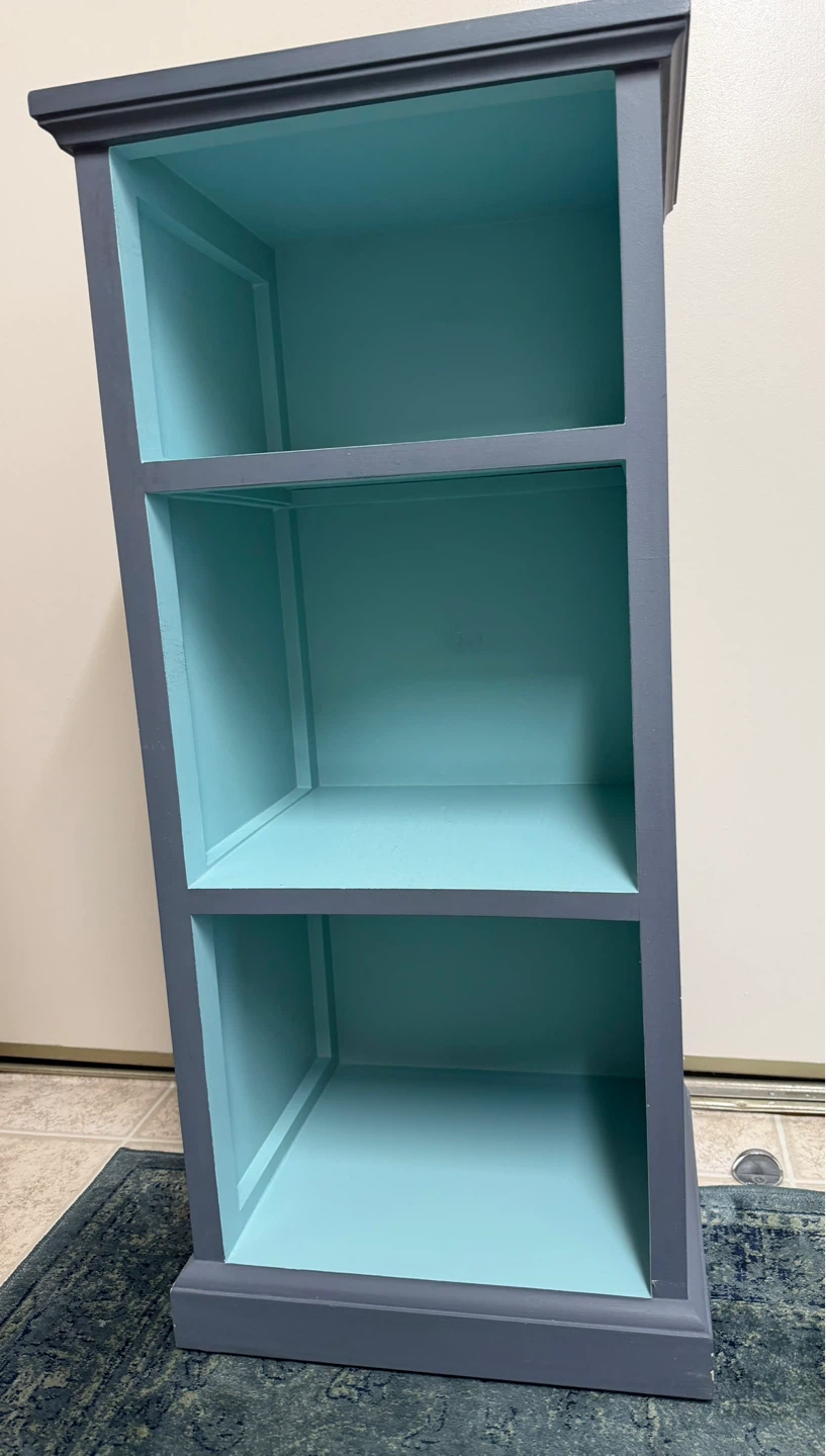 Solid wood bookcase or shelving unit
