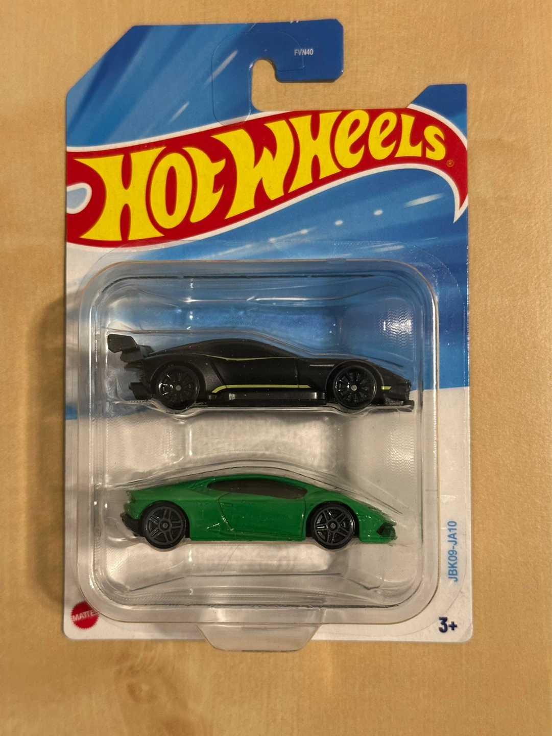 Hot Wheels 2-Car Pack Aston Martin/Lamborgini