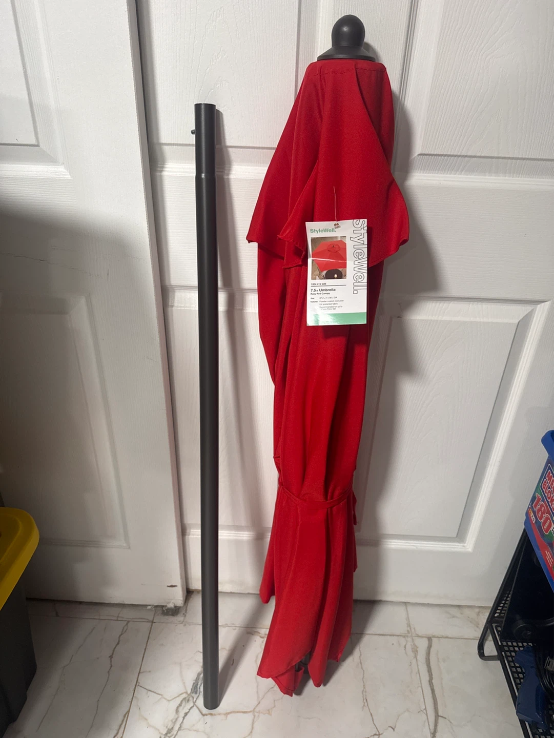 StyleWell 7.5 ft Ruby Red Umbrella