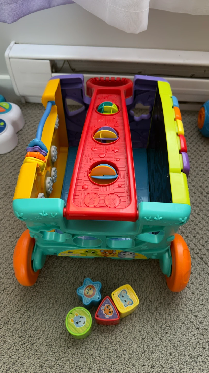 VTech Sort & Discover Activity Toy
