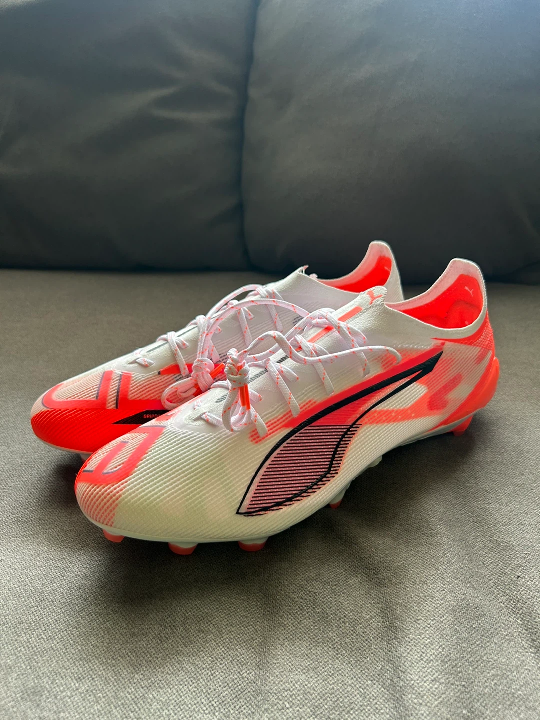 Men’s Puma Ultra 5 FG Soccer Cleats Size Men12