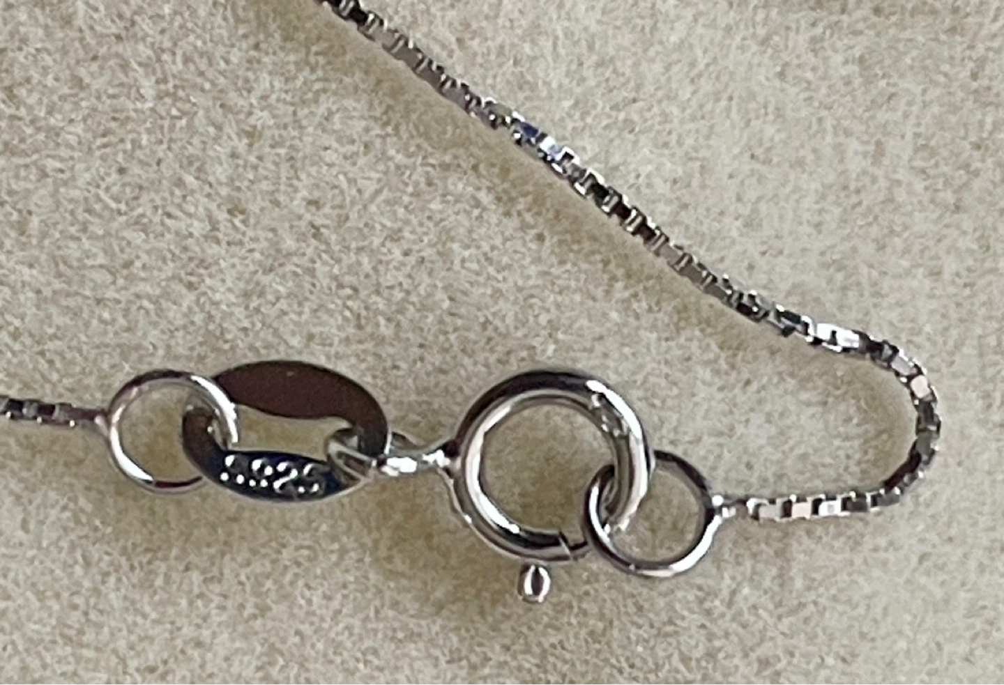 Ruby , Sapphire & white Topaz Necklace and Earrings - photo 5