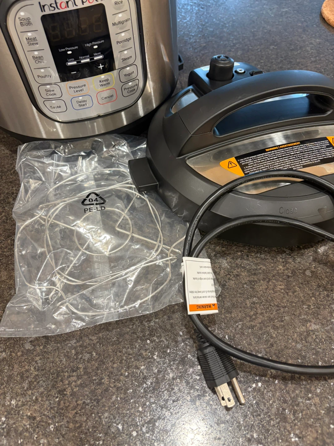 Instant Pot Duo 60 v5 Electric Pressure Cooker - photo 3