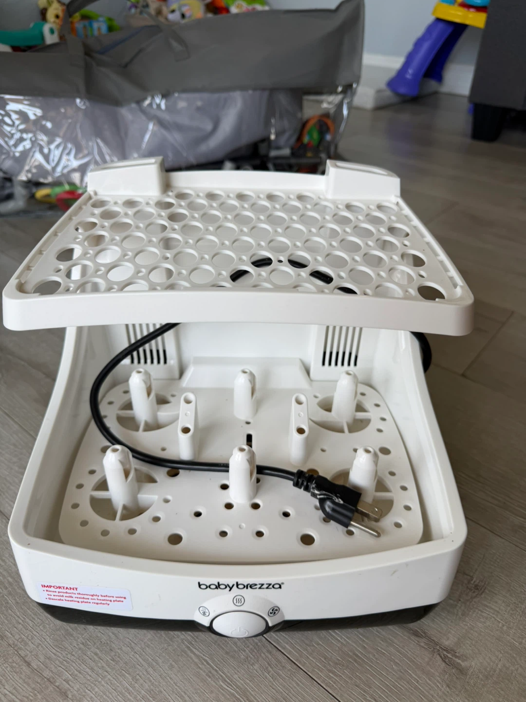Baby Brezza superfast sterilizer - photo 2