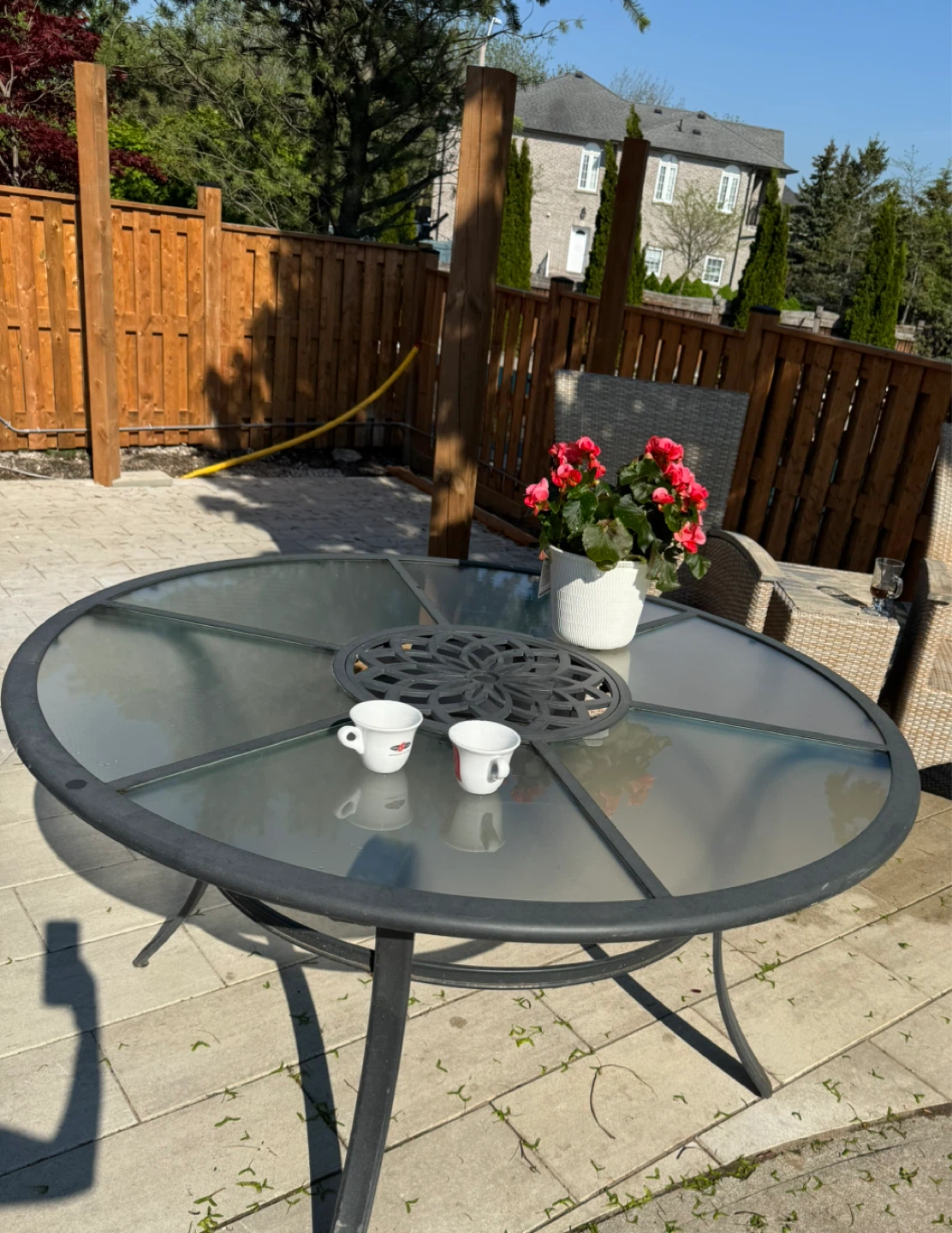Round Glass Top Patio Table - photo 4