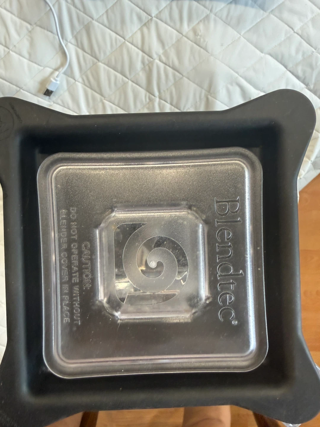 Blendtec Total Blender, Model ES3 - photo 3