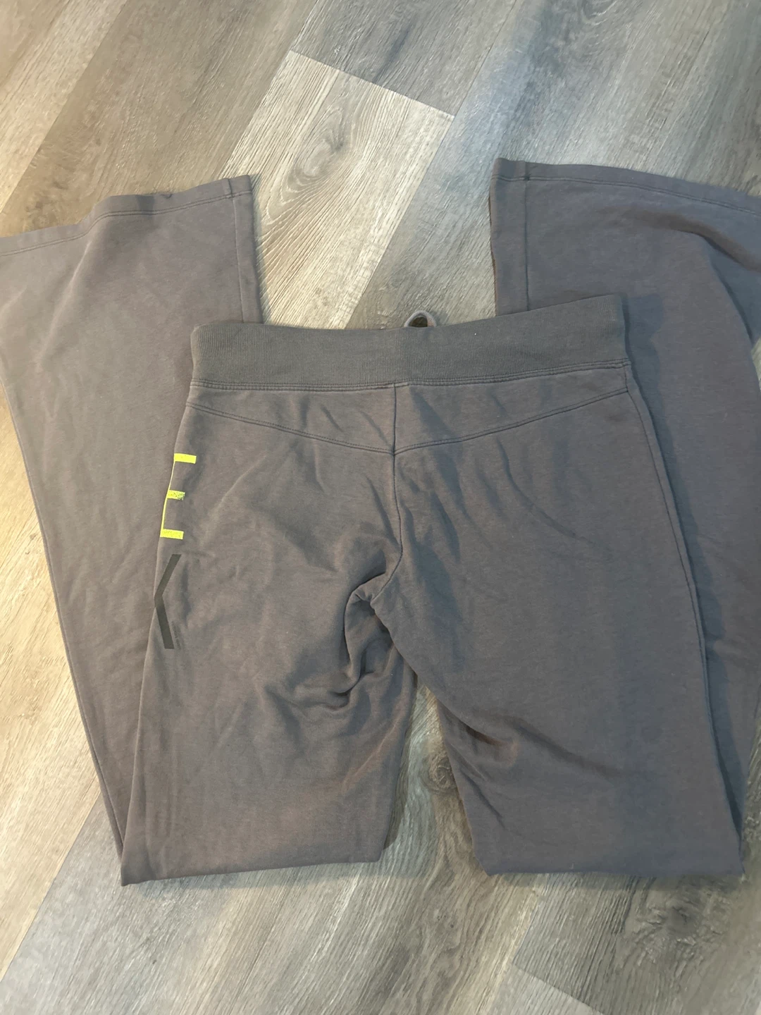 Victoria's Secret PINK "Lovin' Pink" Flare Sweatpants XS - photo 4