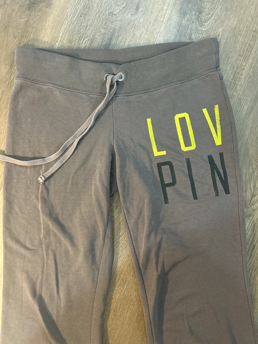 Victoria's Secret PINK "Lovin' Pink" Flare Sweatpants XS - photo 2
