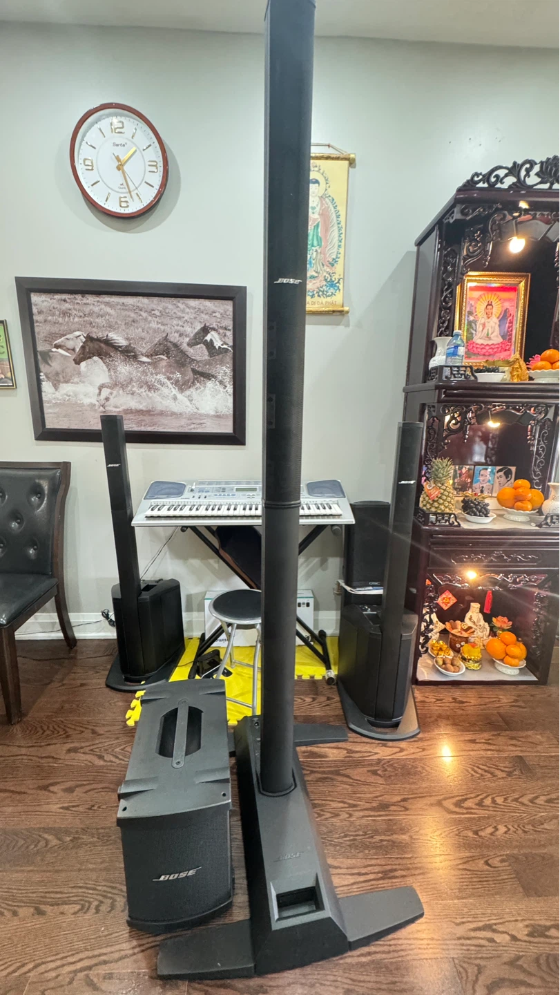Bose L1 Model II Portable PA System with B1 Bass Module