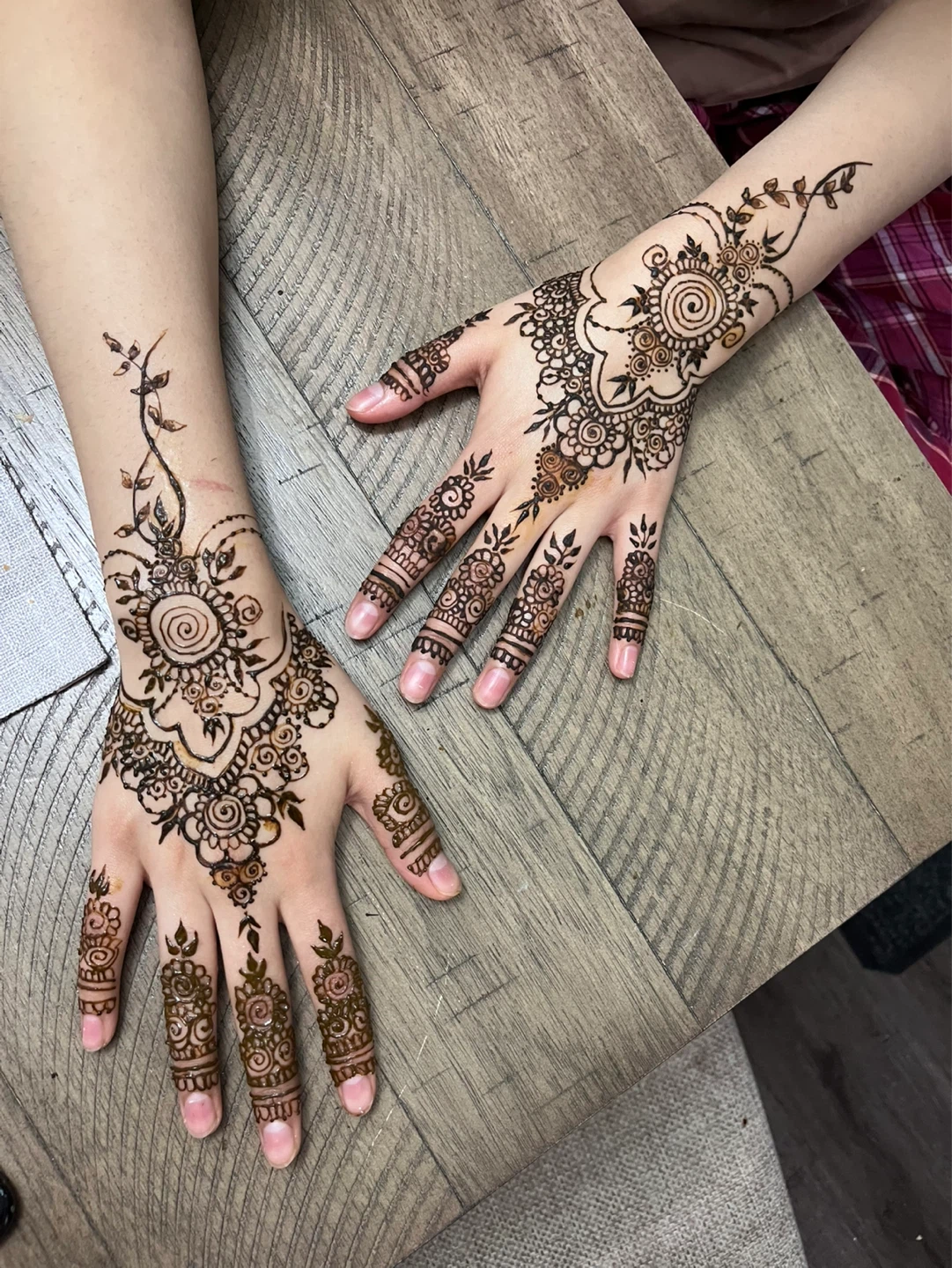 Henna Artist - photo 3
