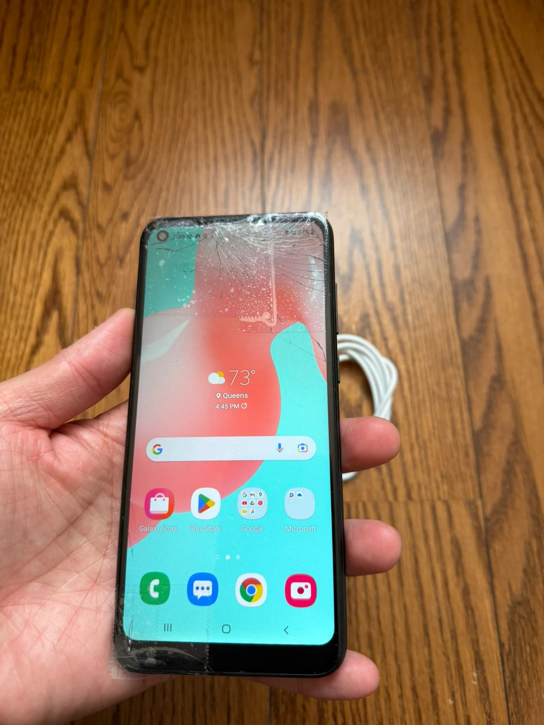 Samsung phone A11 64GB 2020 unlocked cracked screen - photo 3