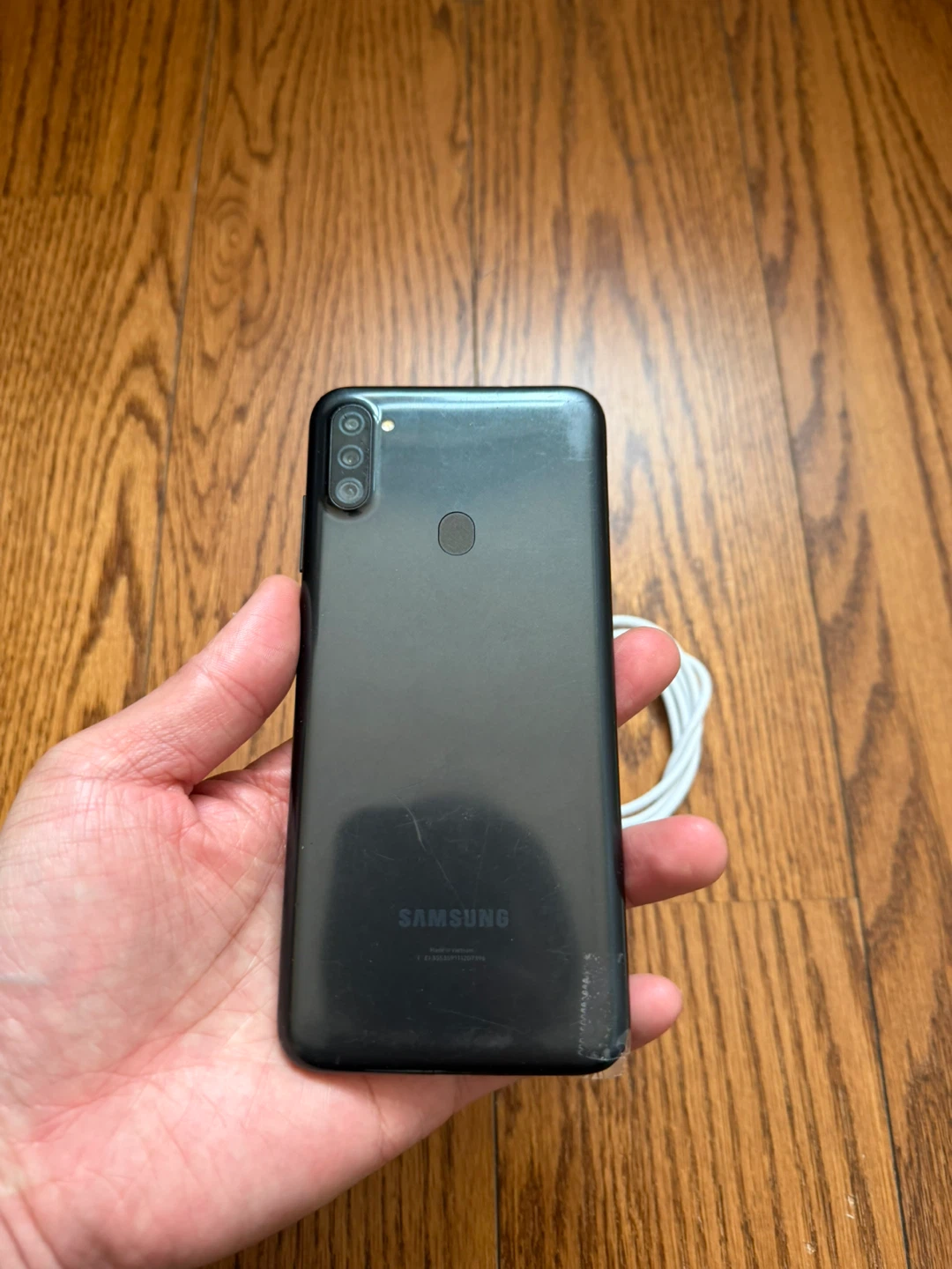 Samsung phone A11 64GB 2020 unlocked cracked screen - photo 4