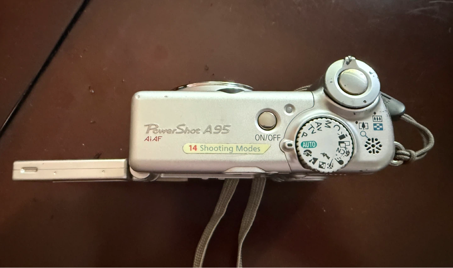 Canon PowerShot A95 Digital Camera - photo 4