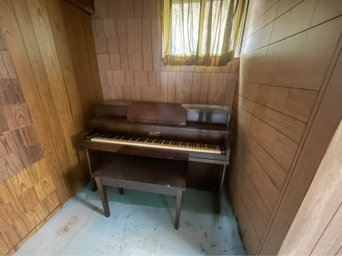Kurtzman Boston Upright Piano with Bench - photo 3