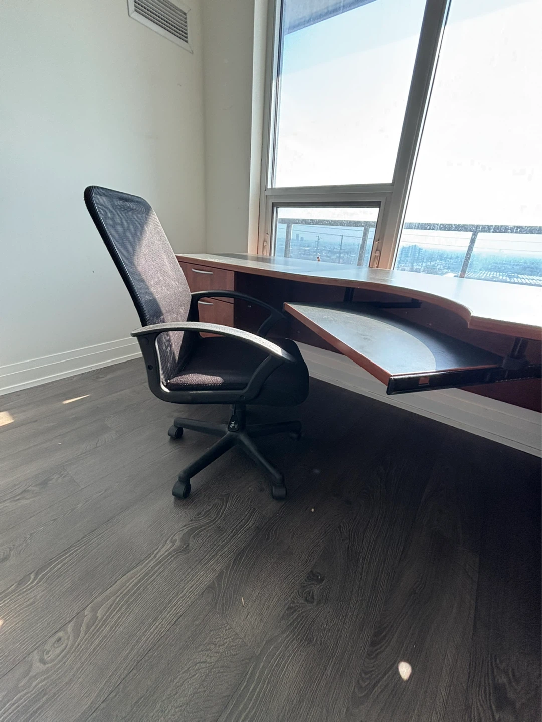 L-Shaped Desk with Keyboard Tray and Drawers - photo 2