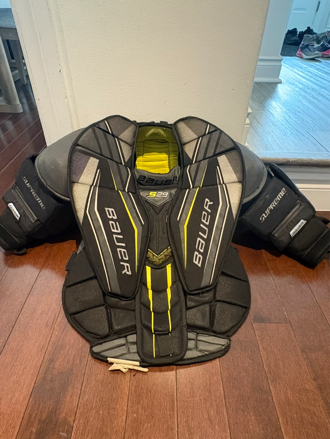Bauer Supreme S29 Chest protector - Size Intermediate Small