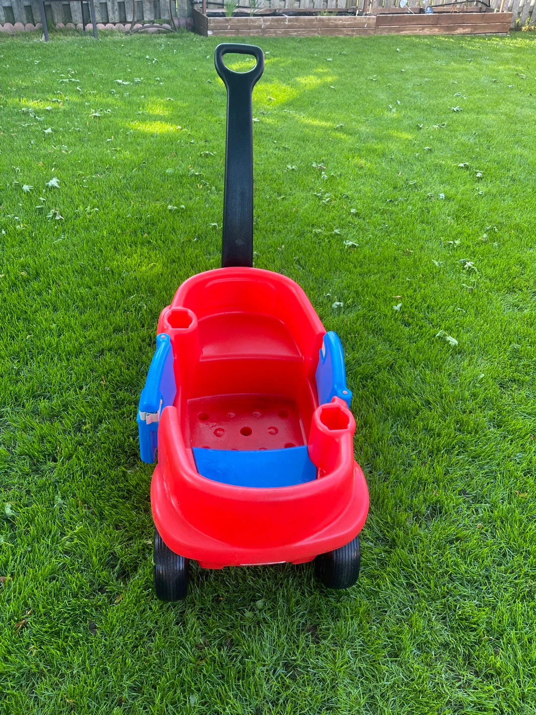 Little Tikes Red and Blue Wagon