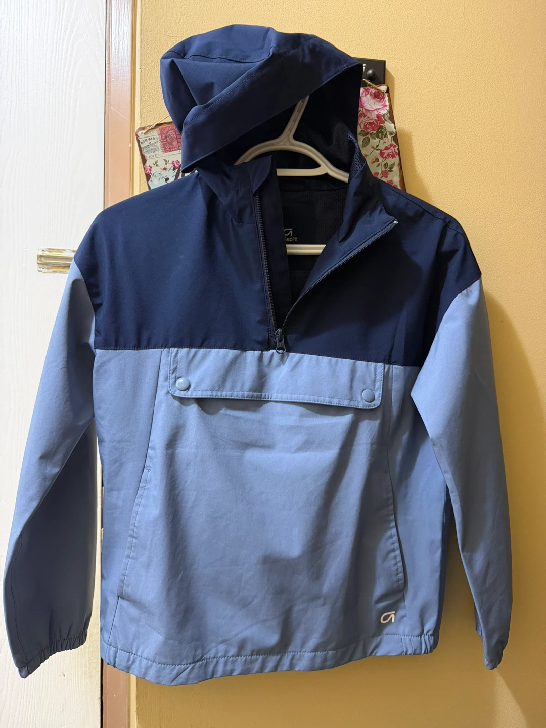 Gap Pullover Anorak Hoodie