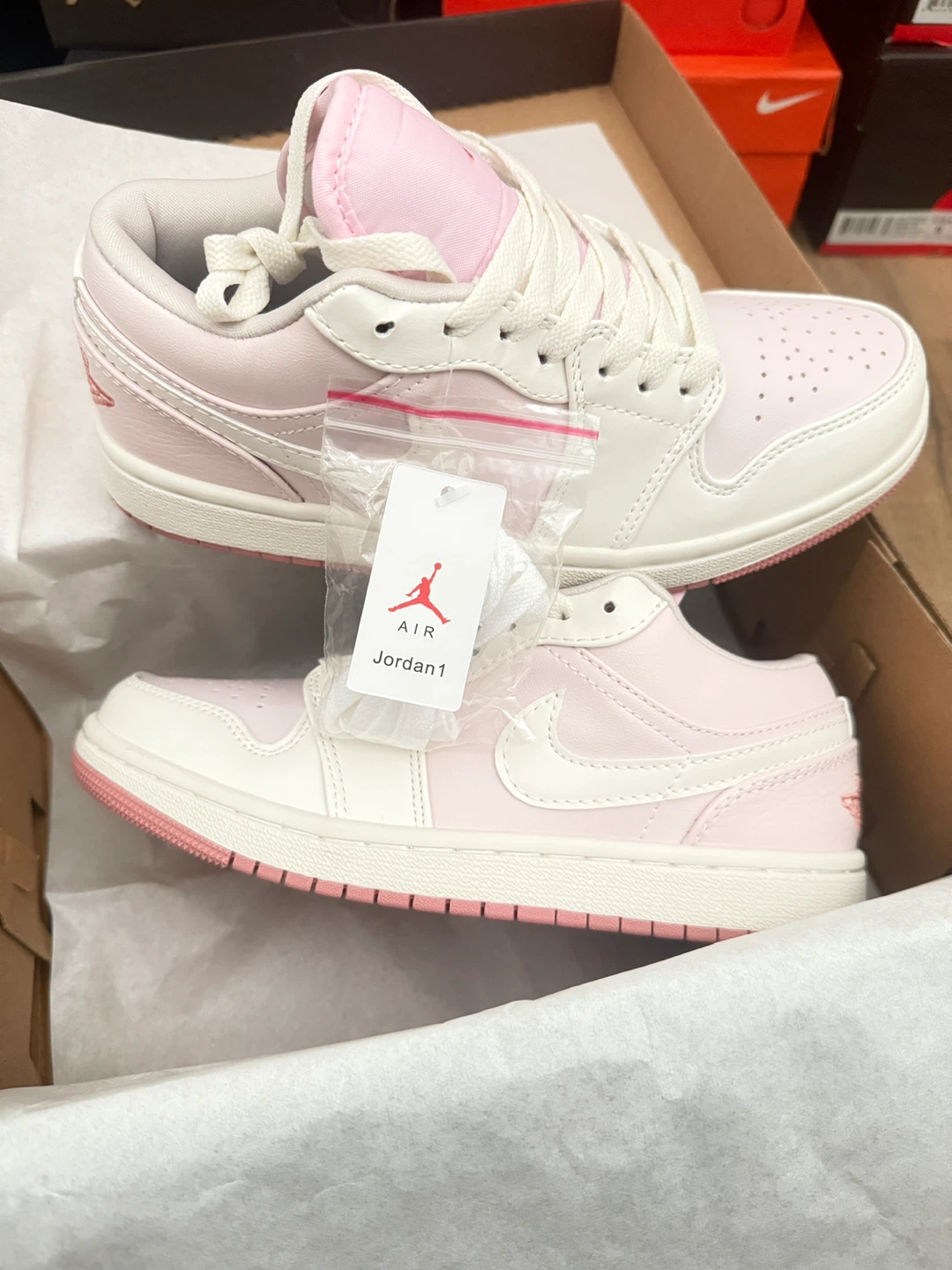 Air Jordan women