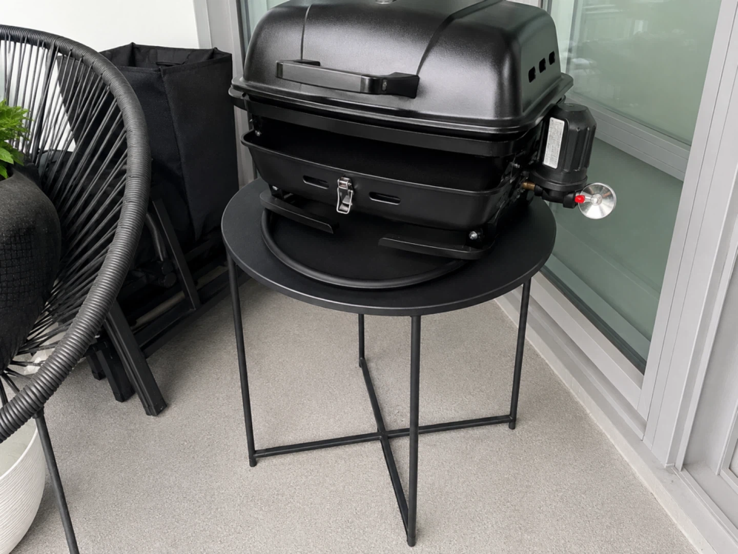 Black Portable Propane Grill