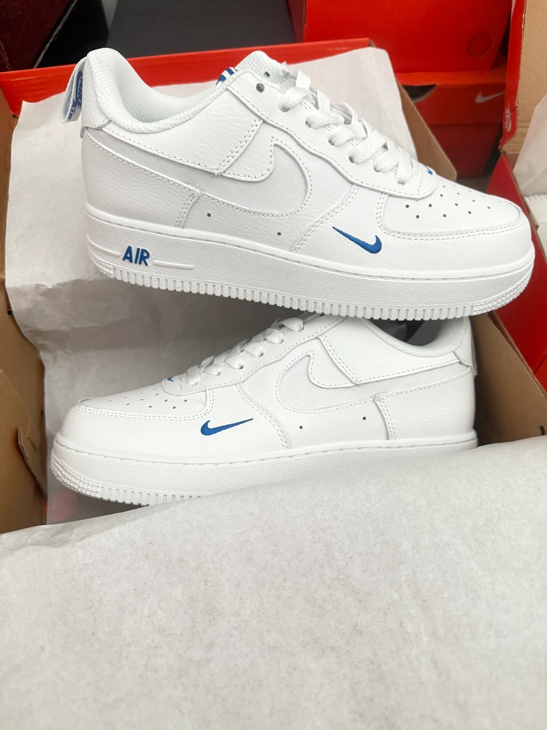 White Nike Air Force 1 Sneakers - photo 2