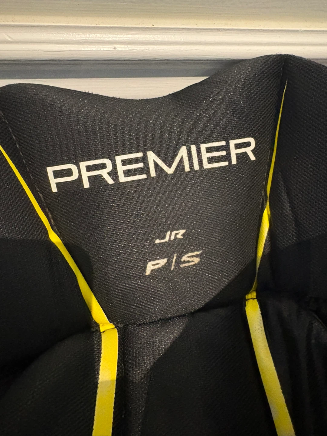CCM Premier Goalie Pants - Size Junior Small - photo 2