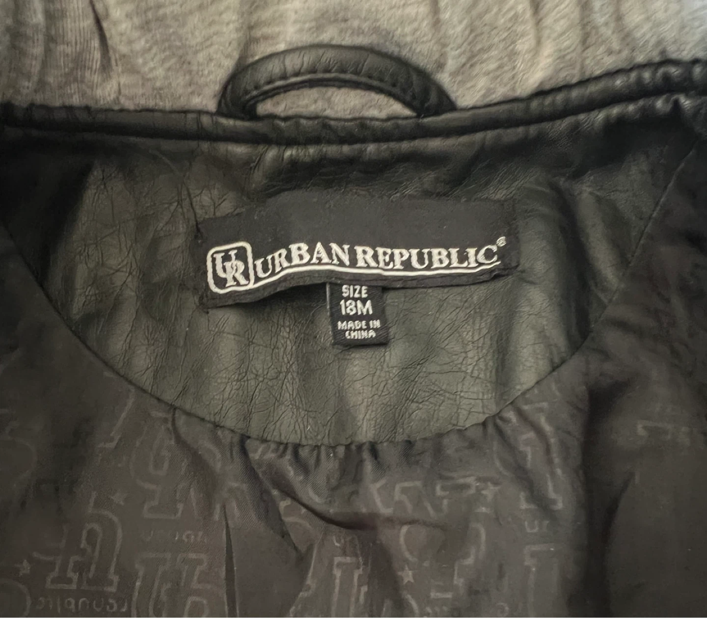 Urban Republic Boys Varsity Jacket Size 18M - photo 3