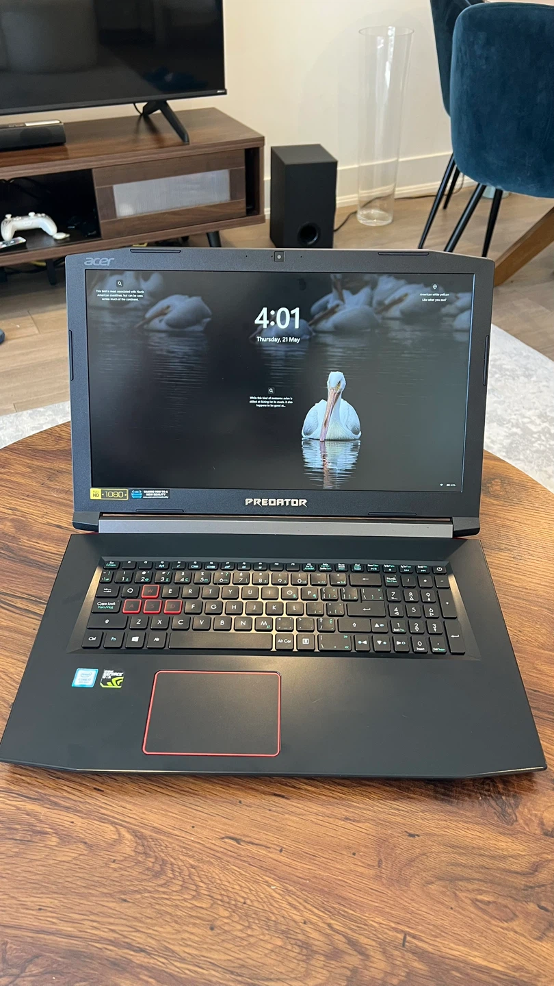 Acer Predator Gaming Laptop - photo 2