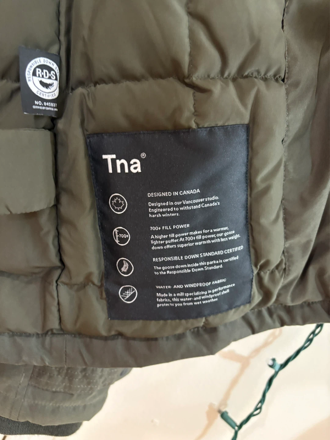 Aritzia Summit Short Parka (Dark Olive) - photo 3
